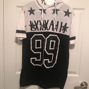 Five by Five Black and White Short Sleeve Hoodie